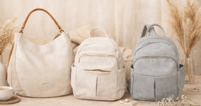 Egy táska mindig öltöztet...