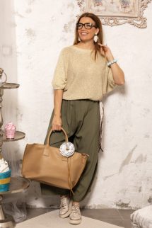 Kötött felső - hátán virág díszítéssel - arany 