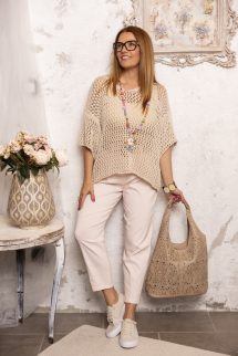 Aranyszegélyes , lyukacsos felső 