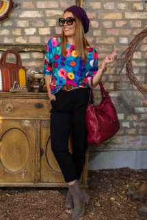 Színes virágos felső - kék alap 