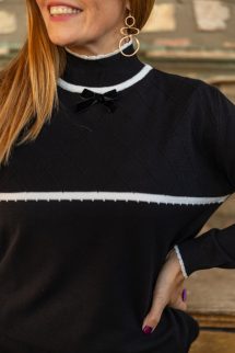 Masnis felső , fehér szegéllyel