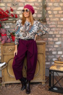 Motívumos felső , csillogószálakkal 