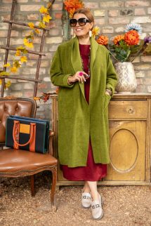 Nyitott , filc jellegű kardigán/kabát 