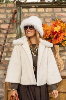 Audrey kabát - szőrmegallérral