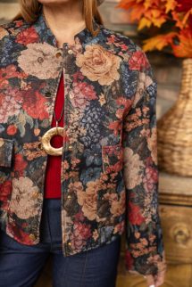 Virágos , patentos kabát - sötétkék 