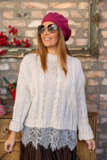 Csipkével extrázott pulóver - bézs 