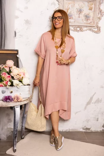 A - vonalú letisztult ruha - púder 