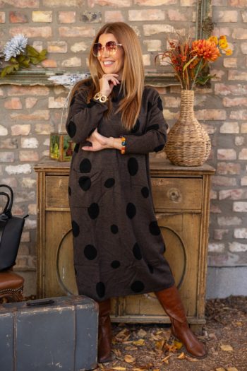 Pöttyös kötött ruha 