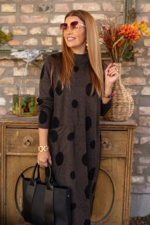 Pöttyös kötött ruha 