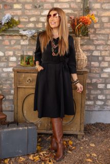 Galléros , elegáns ruha - fekete