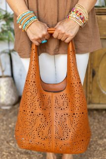 Csipkehatású táska - csaubarna