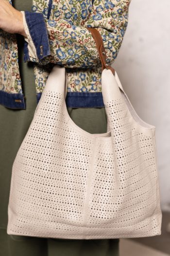 Áttört stílusos táska - bézs