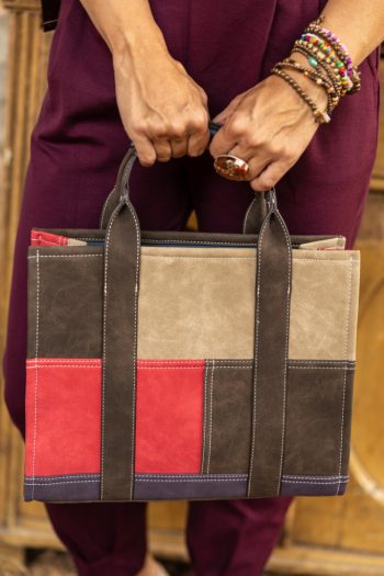 Színes négyzet táska 