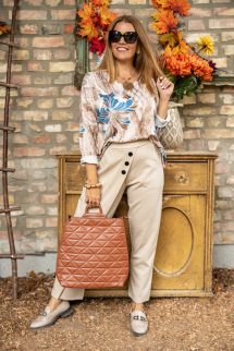 Steppelt jellegű extra háti táska - barna